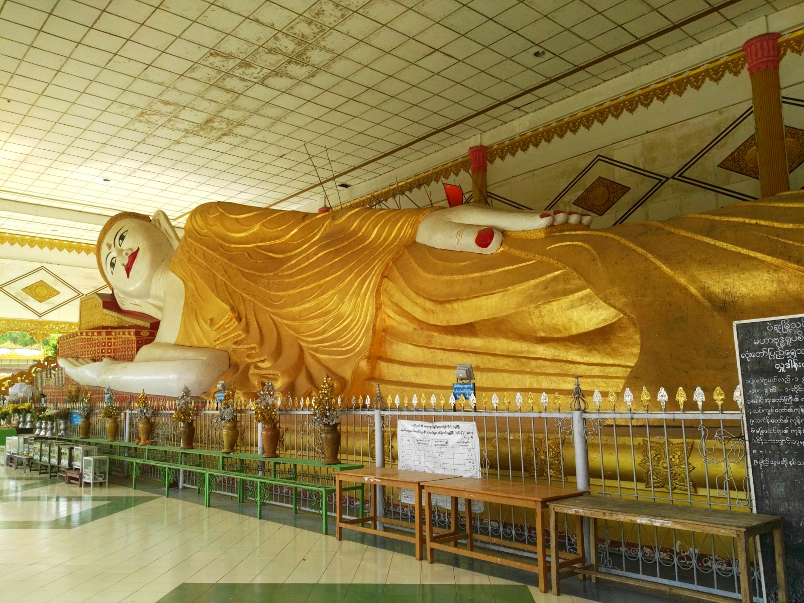 Ležící Buddha, Sein Tharlyaung, Bago, Myanmar