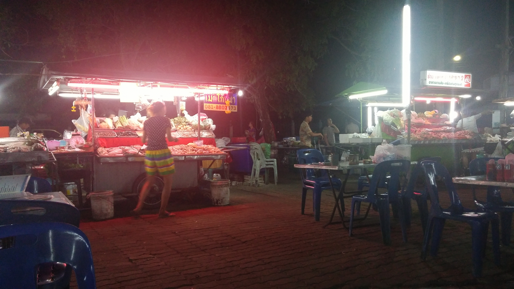 Night market, Prahuap Khiri Khan, Thajsko